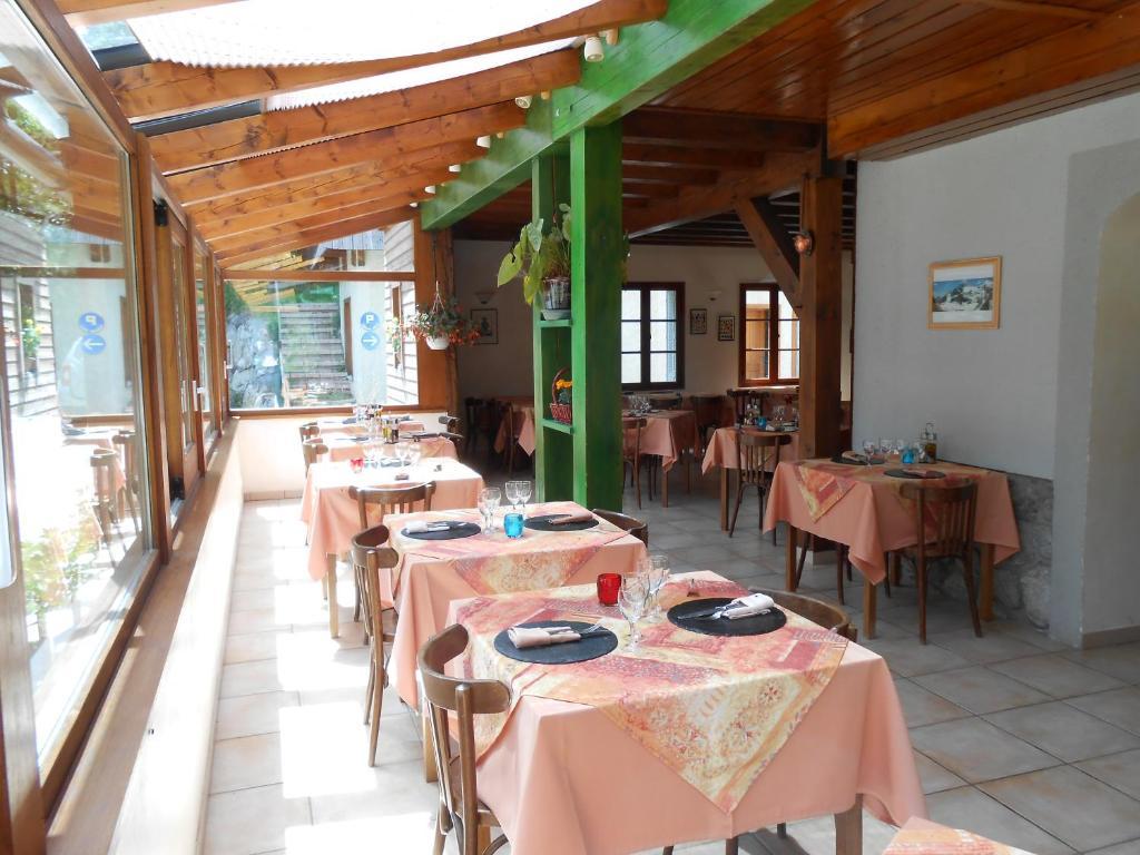 Hotel Engilberge Ailefroide Bagian luar foto