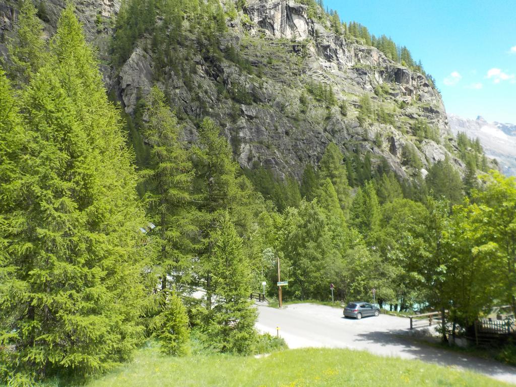 Hotel Engilberge Ailefroide Bagian luar foto
