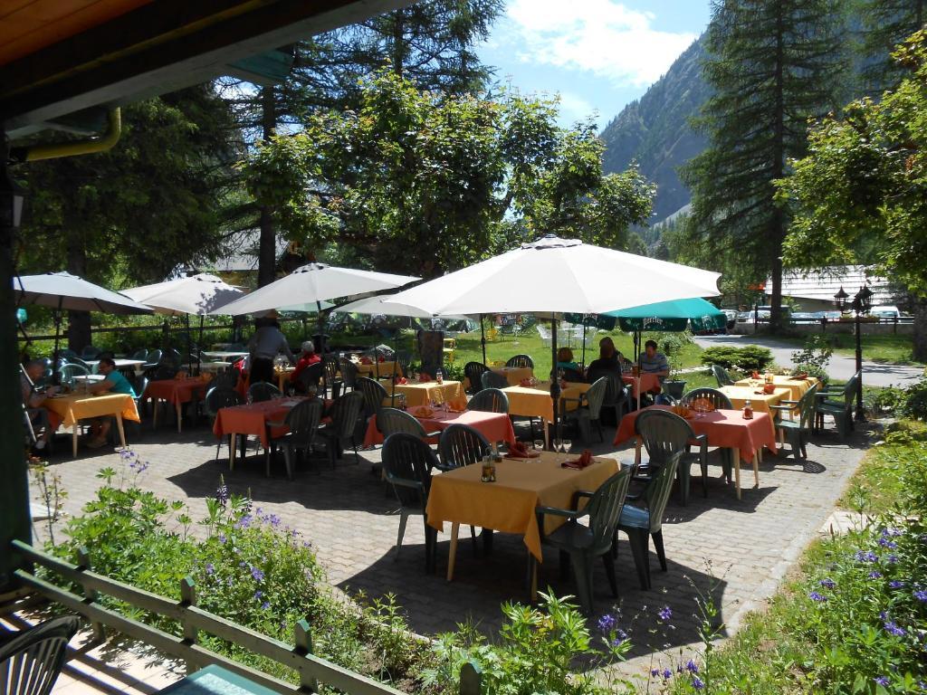 Hotel Engilberge Ailefroide Bagian luar foto